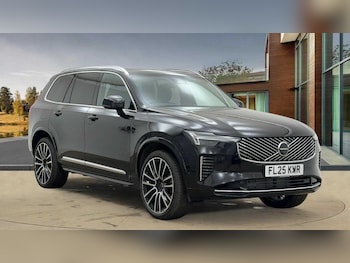 2025 (25) - 2.0 T8 PHEV Ultra Dark 5dr AWD Geartronic