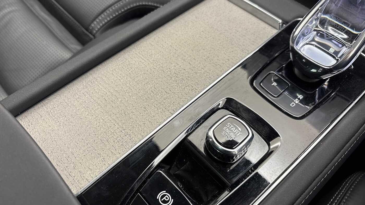 Used Volvo XC90 2025 for sale - 76752937: Photo 32