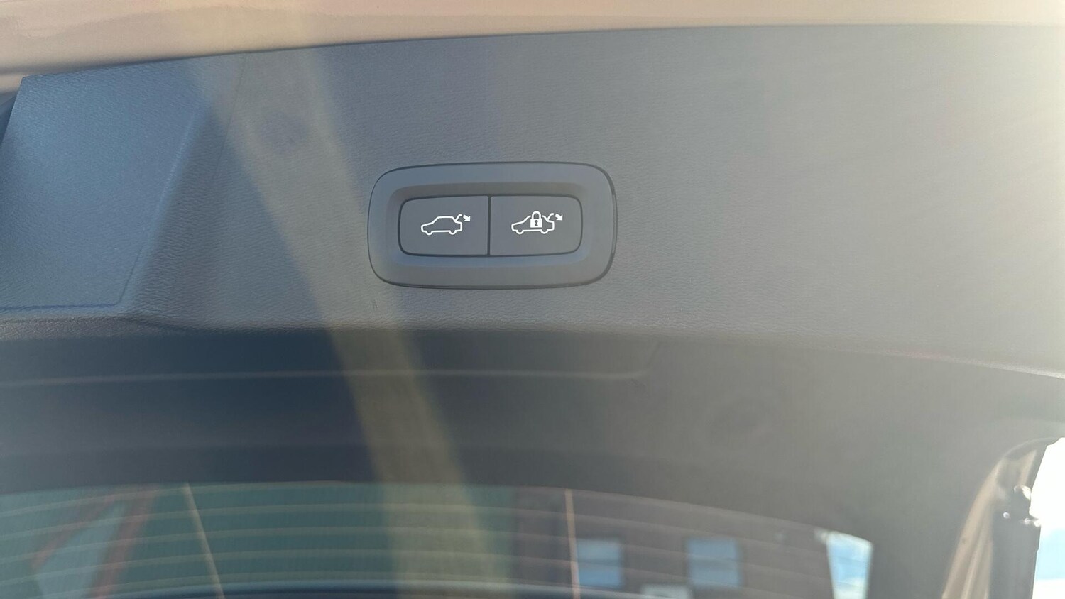 Used Volvo XC40 2025 for sale - 76307776: Photo 32