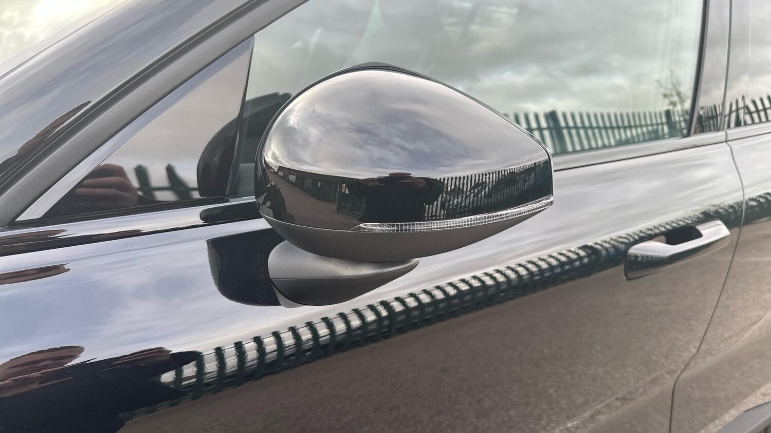 Used Volvo EX30 2025 for sale - 77673123: Photo 45