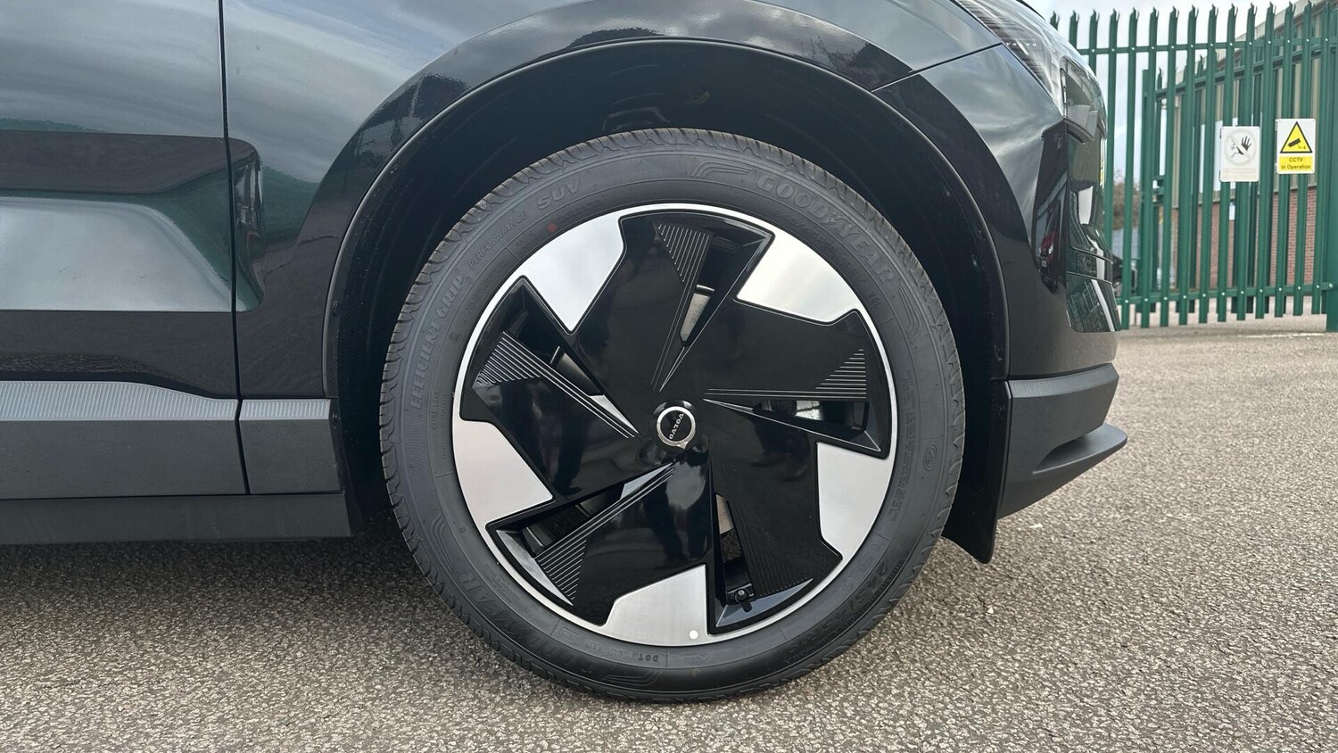 Used Volvo EX30 2025 for sale - 77673123: Photo 9