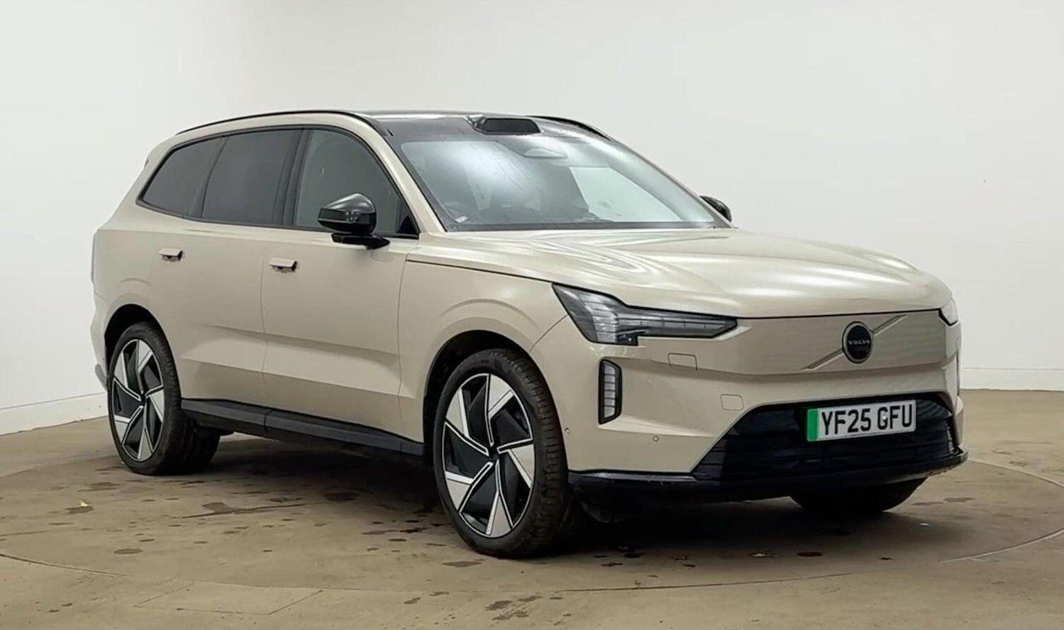 Used Volvo EX90 2025 for sale - 77291873: Photo 1