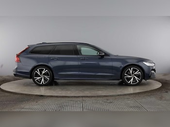 Used Volvo V90 2022 for sale - 78988081: Photo