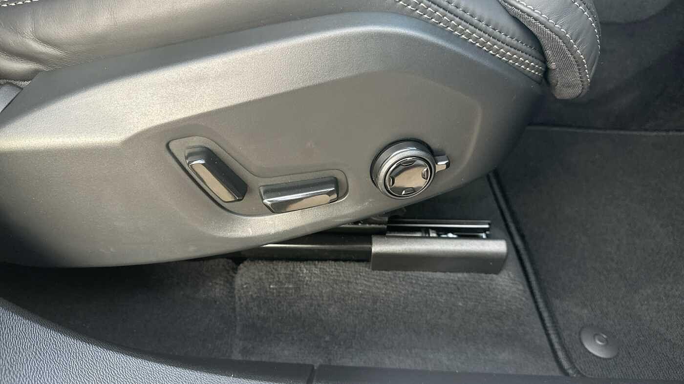 Used Volvo XC60 for sale - 77769134: Photo 42