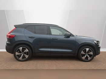 Used Volvo XC40 2021 for sale - 76306914: Photo