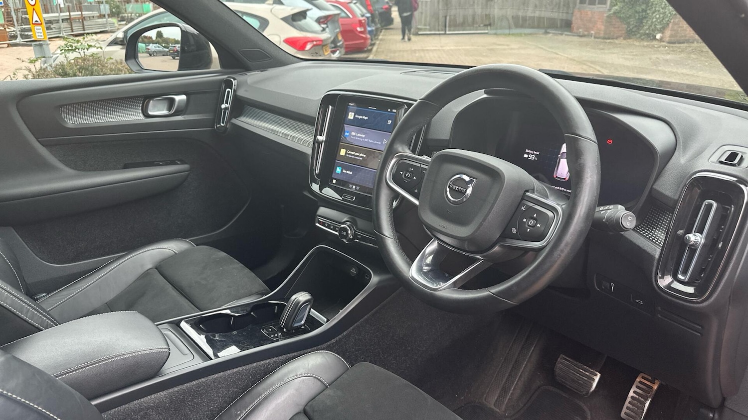 Used Volvo XC40 2021 for sale - 76306914: Photo 4