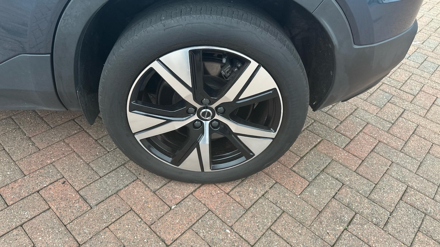 Used Volvo XC40 2021 for sale - 76306914: Photo 41