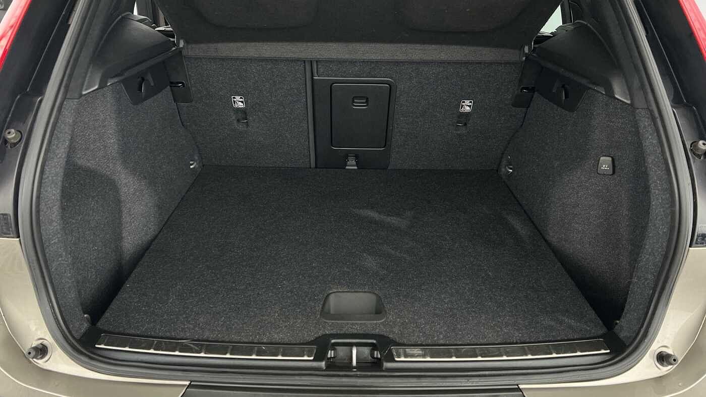 Used Volvo XC40 2021 for sale - 77509778: Photo 5