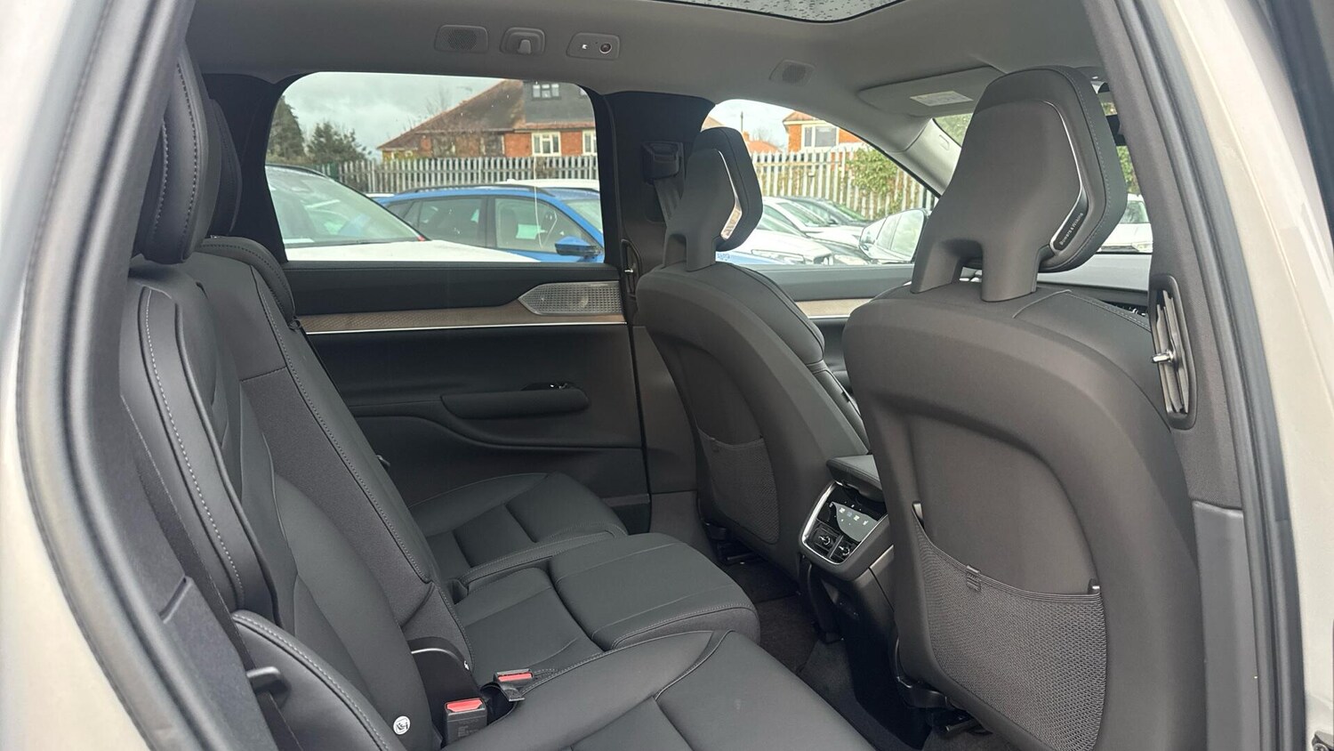 Used Volvo EX90 2026 for sale - 77673085: Photo 6