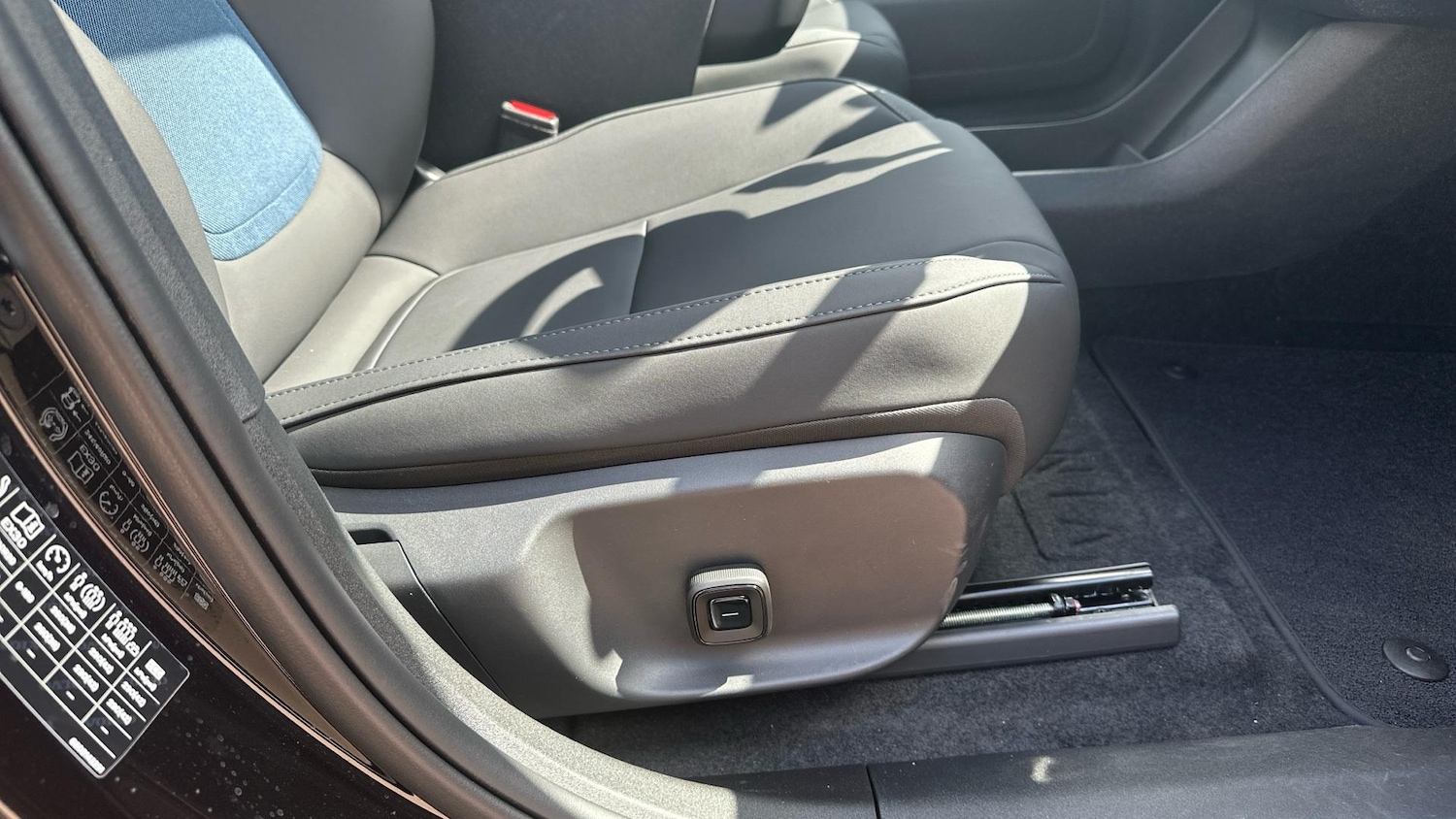 Used Volvo EX30 2025 for sale - 76607331: Photo 30