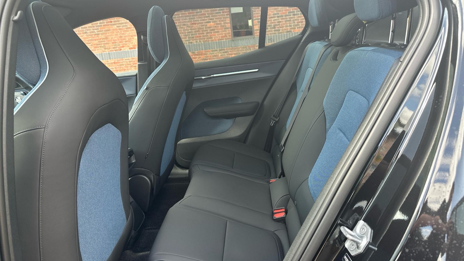 Used Volvo EX30 2025 for sale - 76607331: Photo 33