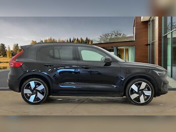 Used Volvo XC40 2022 for sale - 77330763: Photo