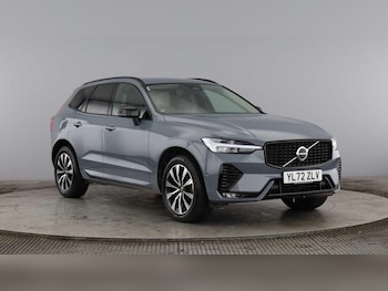 2022 (72) - Plus, B5 AWD mild hybrid, Petrol, Dark 5-Door