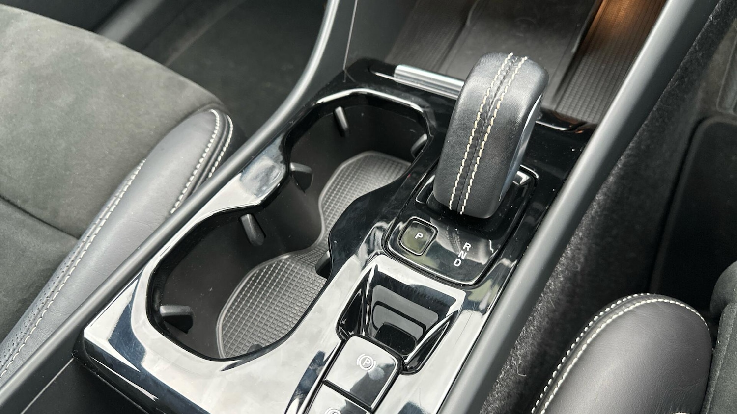 Used Volvo XC40 2020 for sale - 76306953: Photo 24