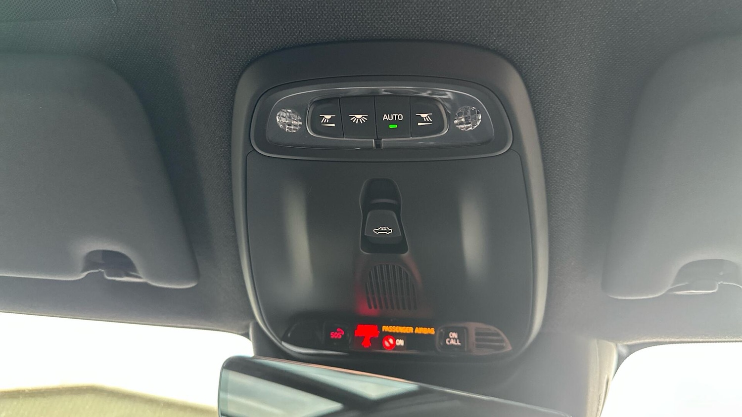 Used Volvo XC40 2020 for sale - 76306953: Photo 26