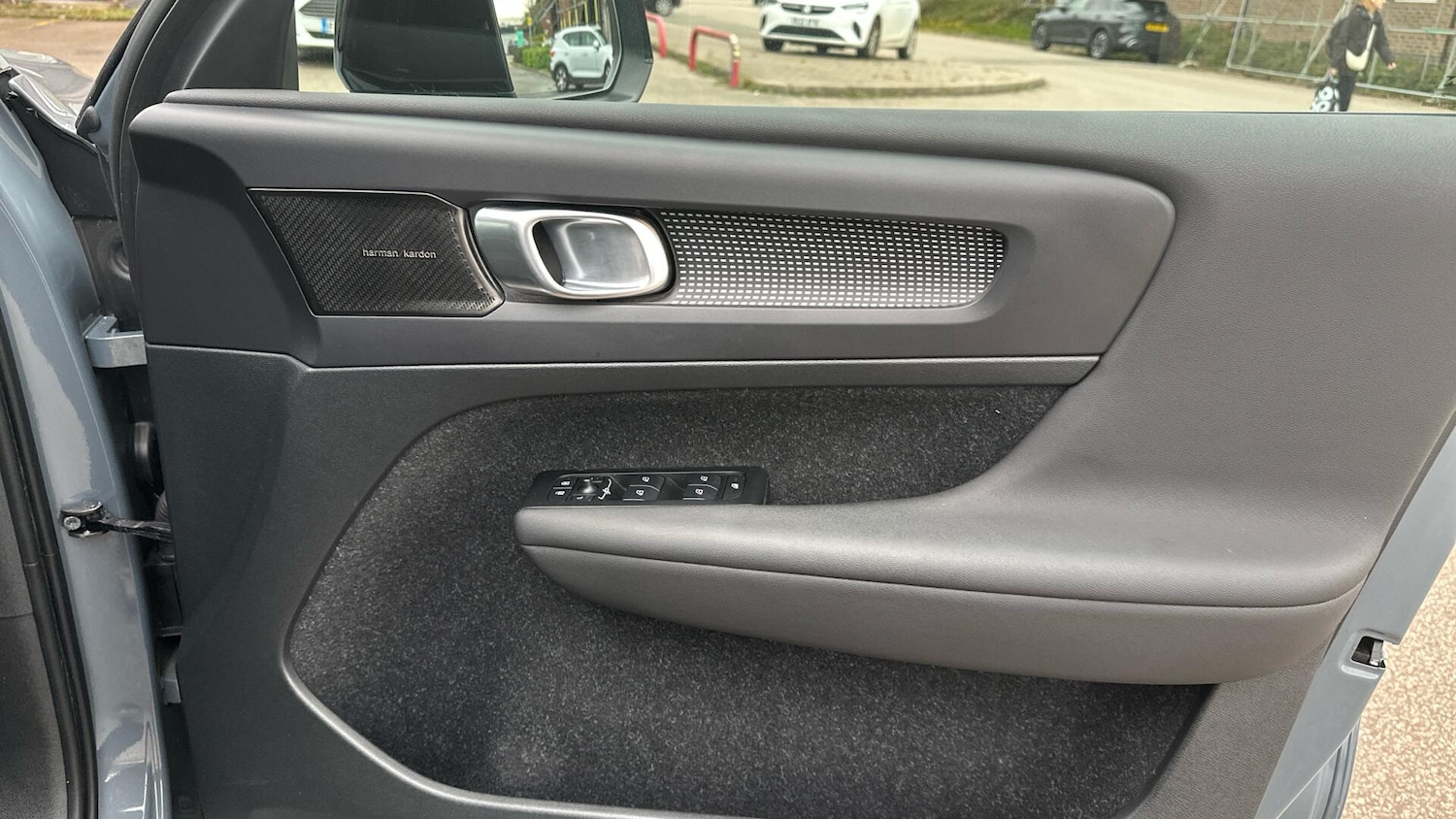 Used Volvo XC40 2020 for sale - 76306953: Photo 27