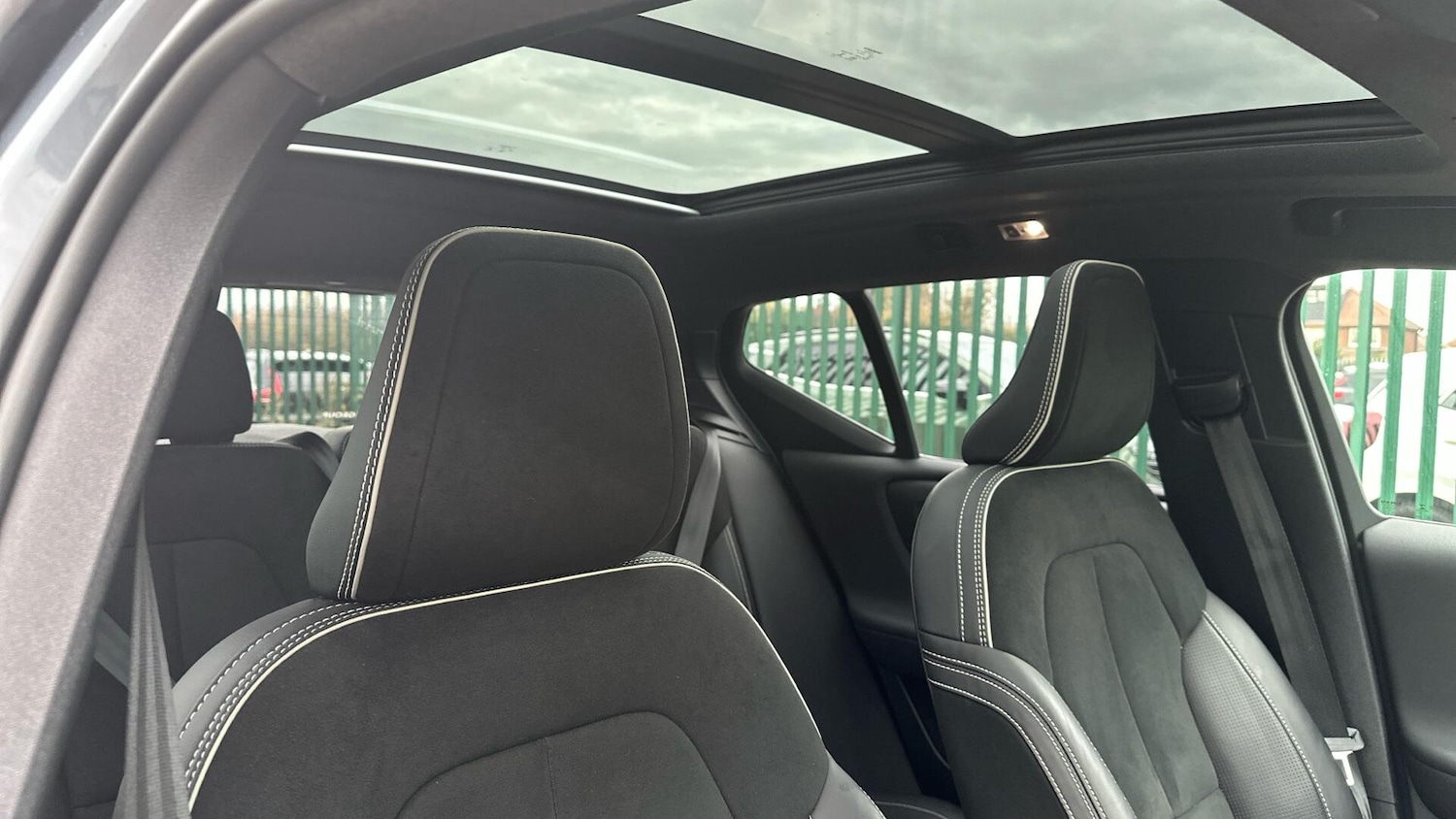 Used Volvo XC40 2020 for sale - 76306953: Photo 29