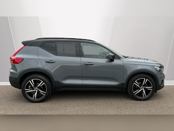 Used Volvo XC40 2020 for sale - 76306953: Photo