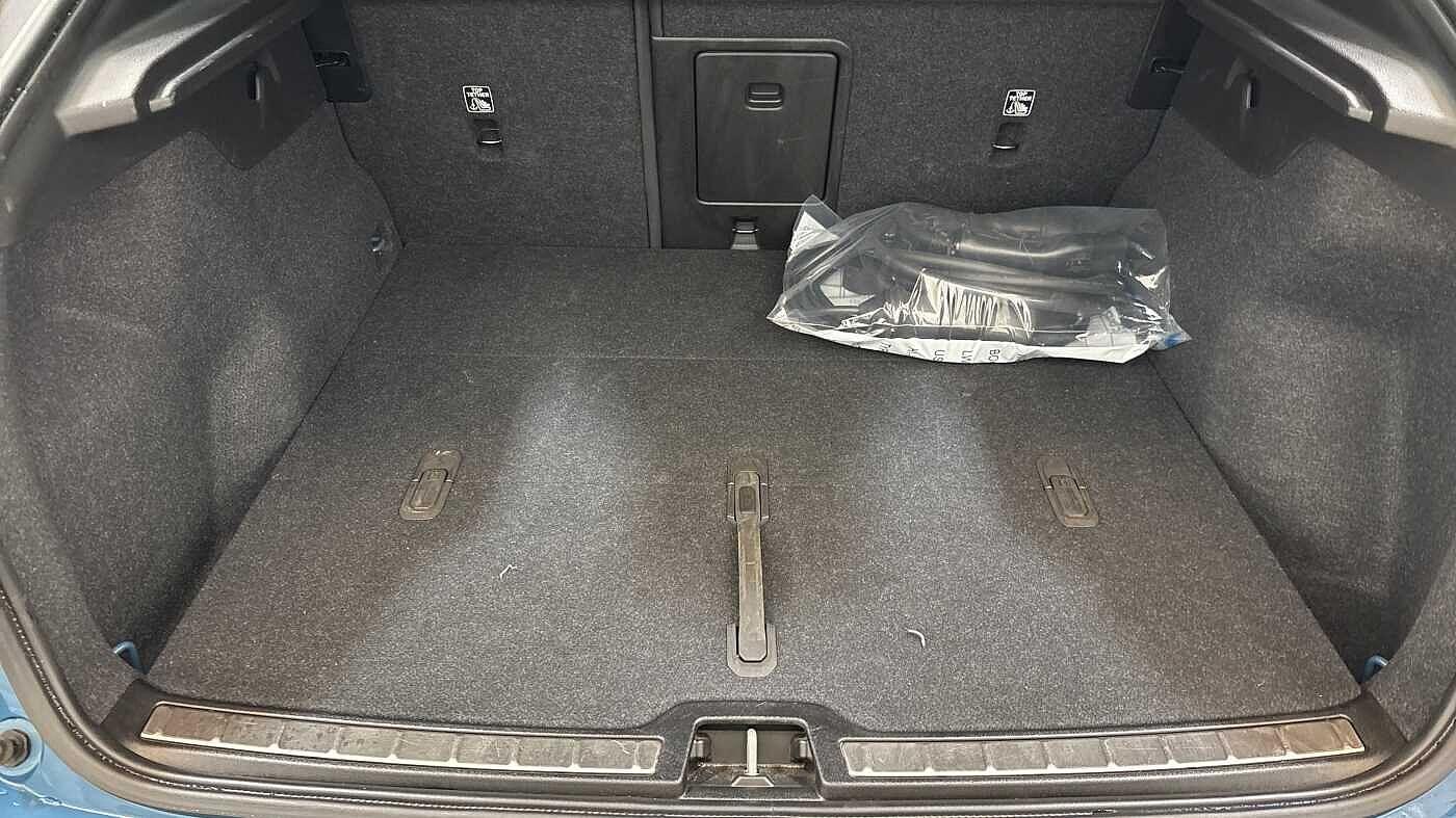 Used Volvo C40 2023 for sale - 77673040: Photo 14