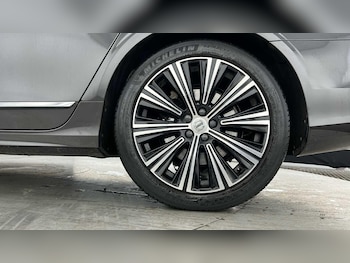 Used Volvo S90 2021 for sale - 76700894: Photo