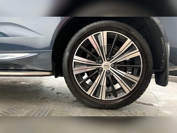 Used Volvo XC60 2022 for sale - 78548544: Photo