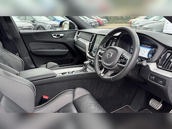 Used Volvo XC60 2020 for sale - 77191761: Photo