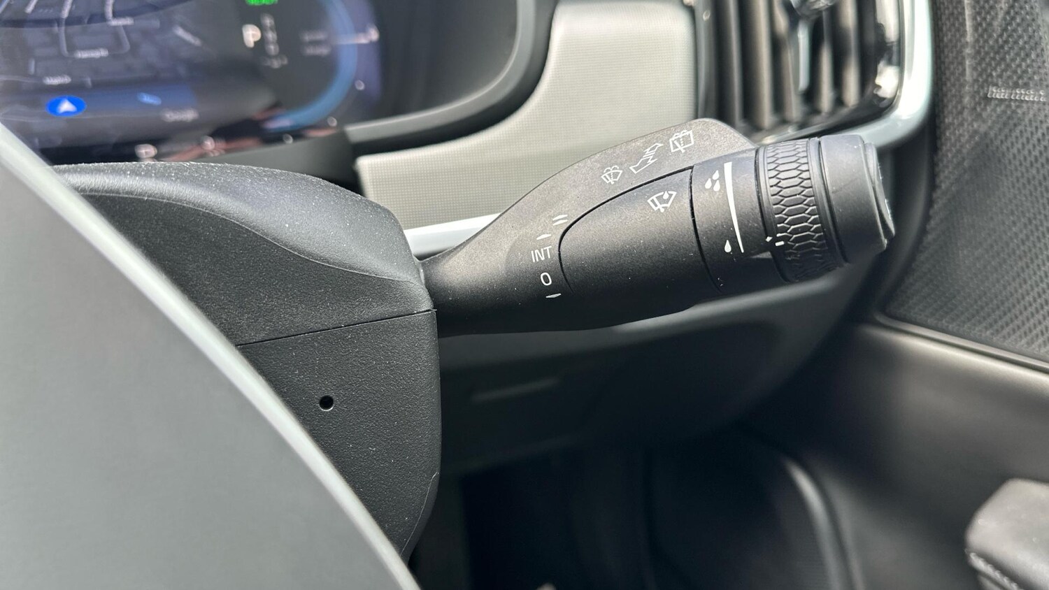 Used Volvo V90 2025 for sale - 77673061: Photo 24