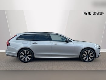Used Volvo V90 2025 for sale - 77673061: Photo