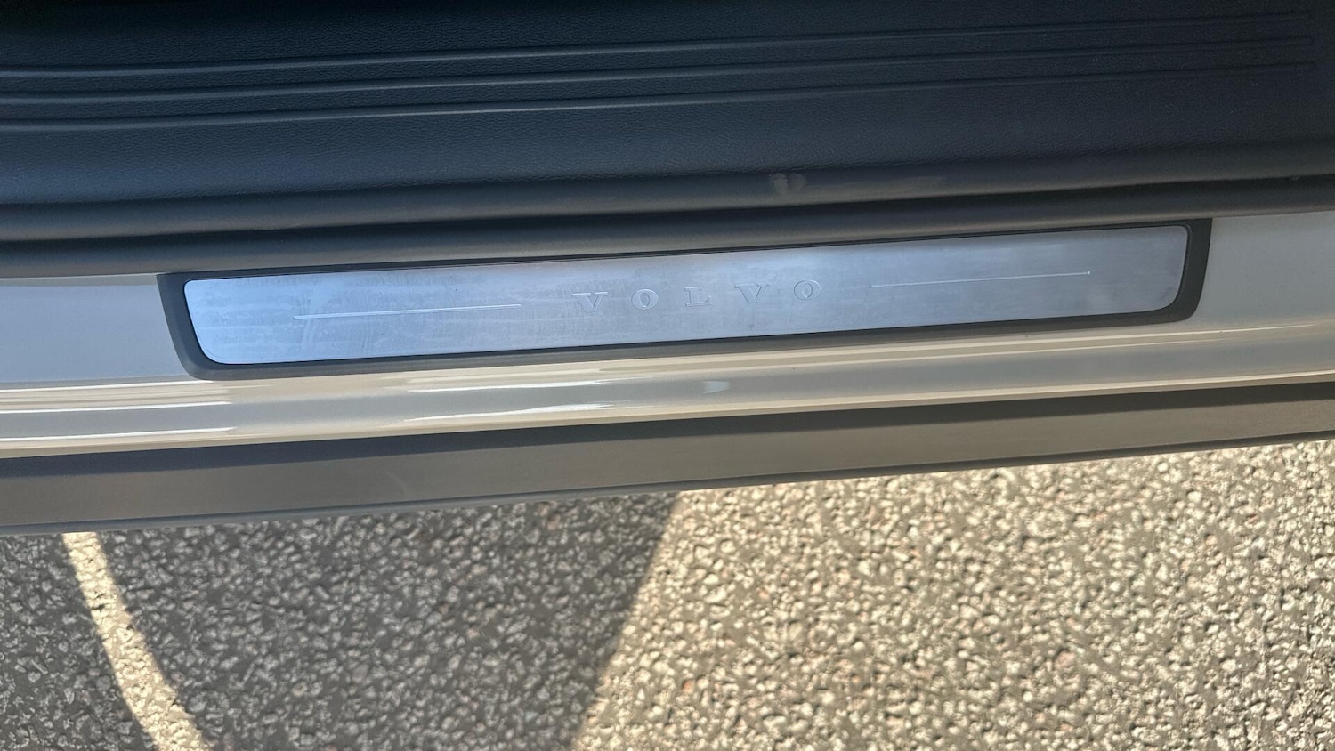 Used Volvo XC40 2025 for sale - 77331527: Photo 33