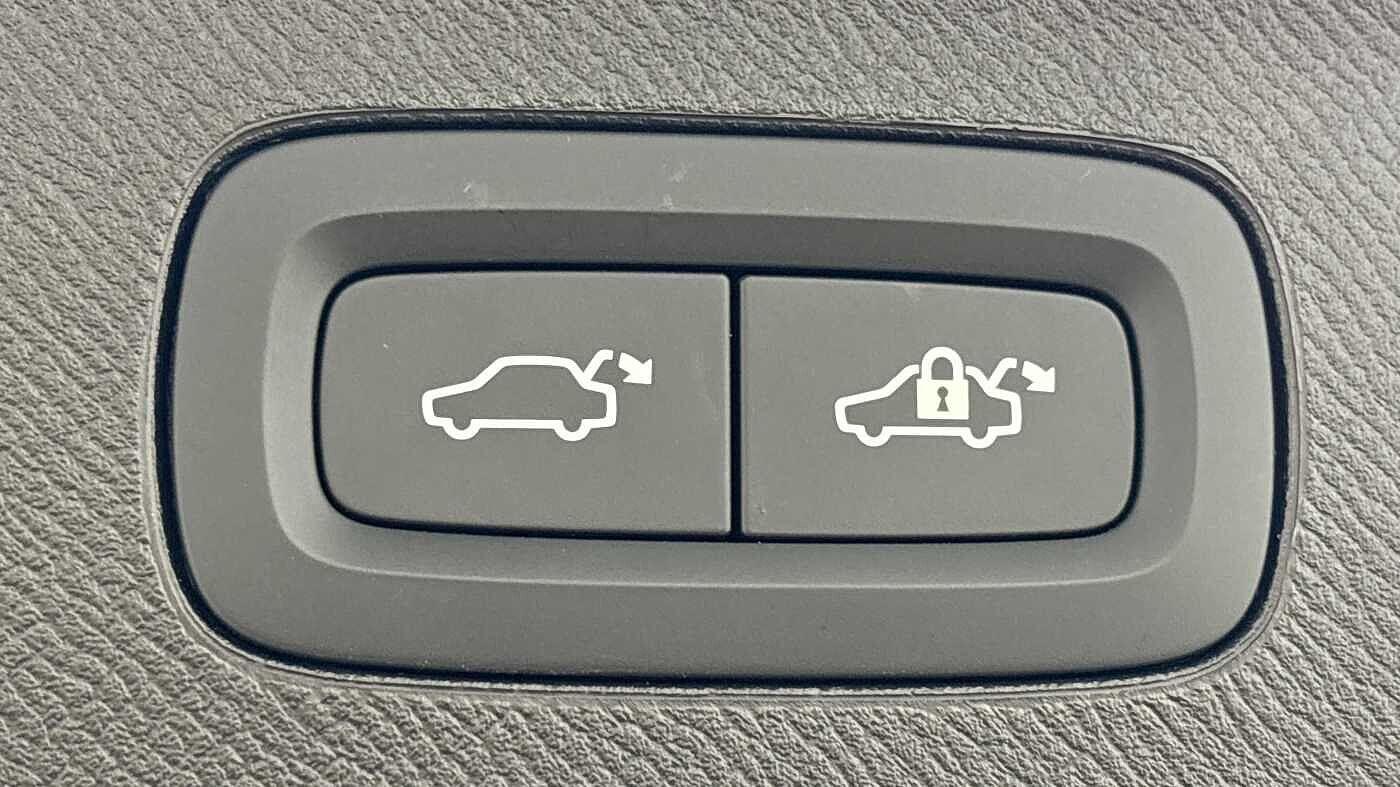 Used Volvo XC90 2025 for sale - 76592224: Photo 19