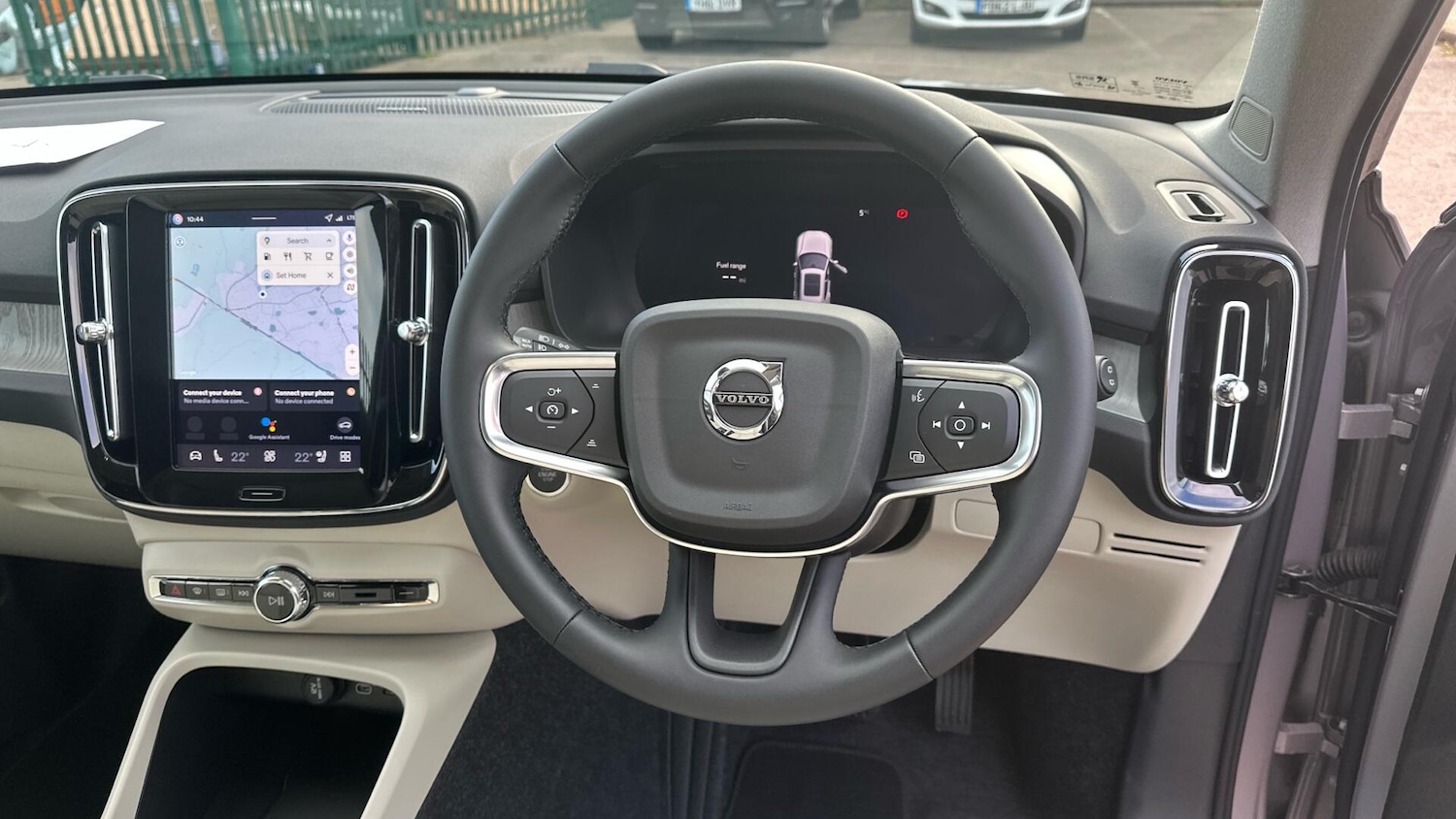 Used Volvo XC40 for sale - 76658589: Photo 10