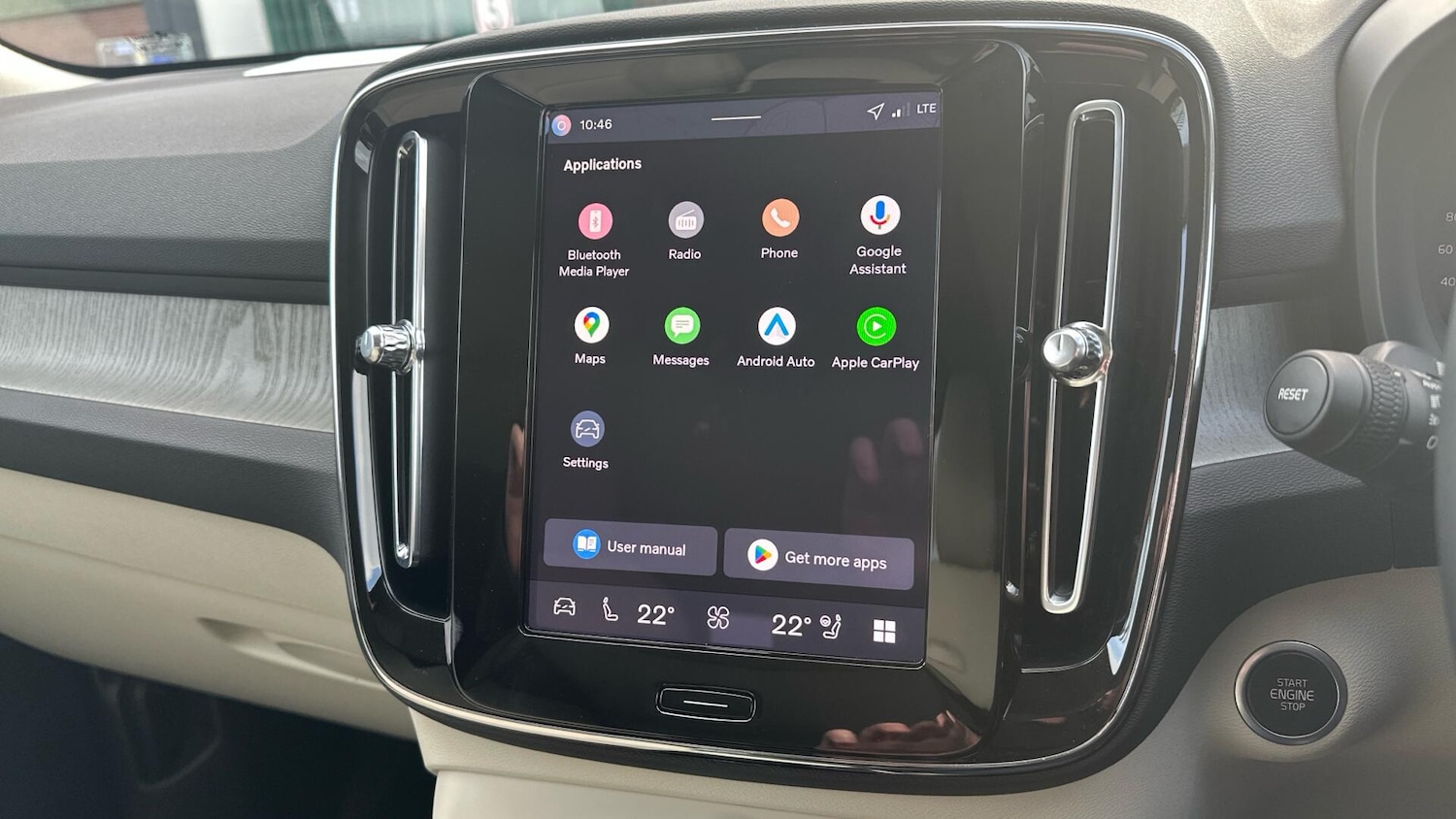 Used Volvo XC40 for sale - 76658589: Photo 12