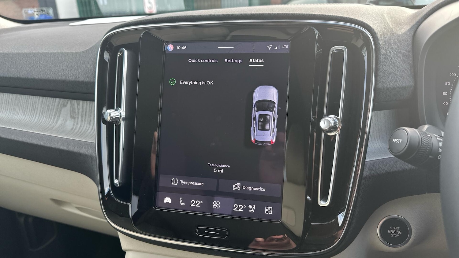 Used Volvo XC40 for sale - 76658589: Photo 14