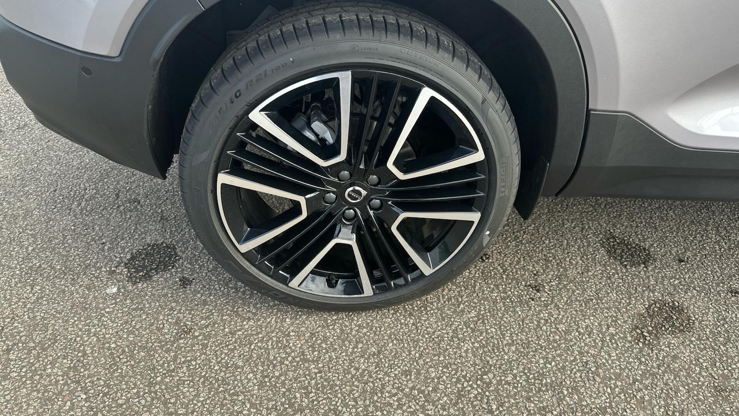 Used Volvo XC40 for sale - 76658589: Photo 35