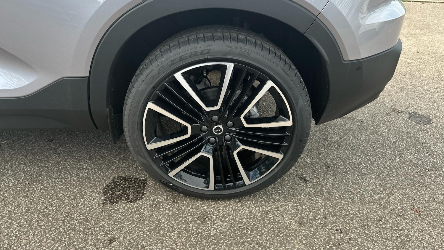 Used Volvo XC40 for sale - 76658589: Photo 41