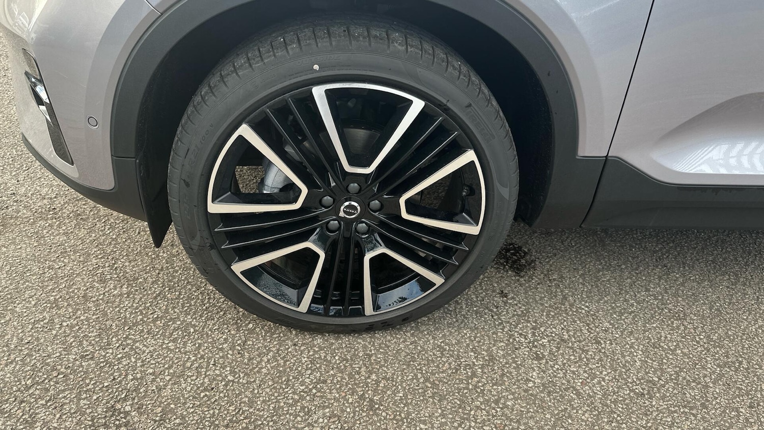 Used Volvo XC40 for sale - 76658589: Photo 43