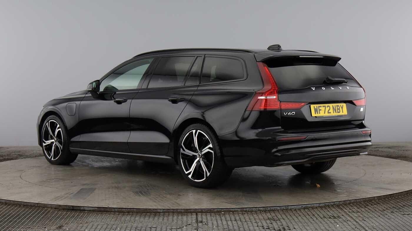 Used Volvo V60 2022 for sale - 77091081: Photo 3