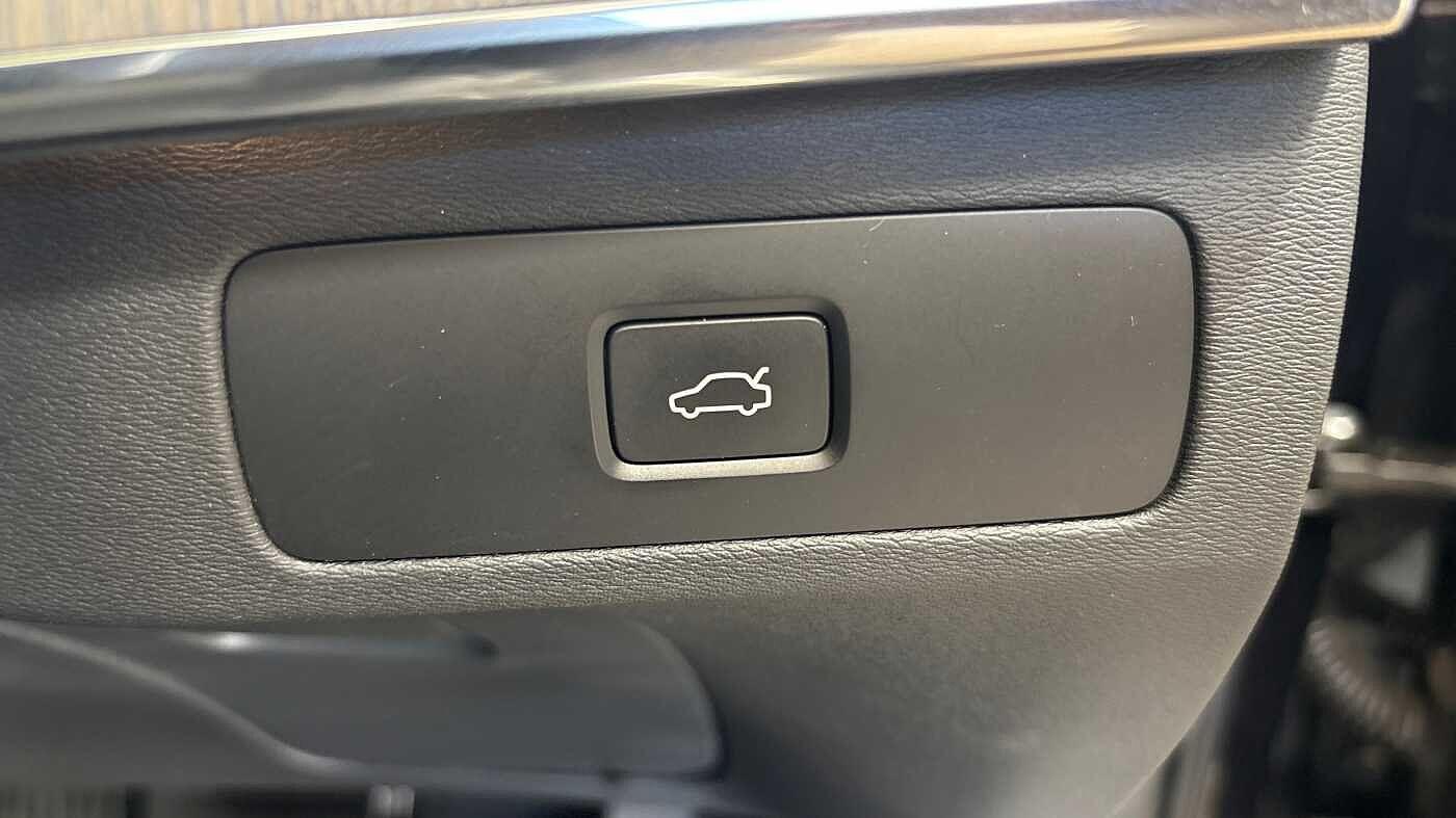 Used Volvo XC90 2023 for sale - 76592226: Photo 30