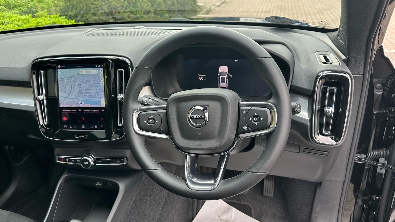 Used Volvo XC40 2025 for sale - 76306202: Photo 10