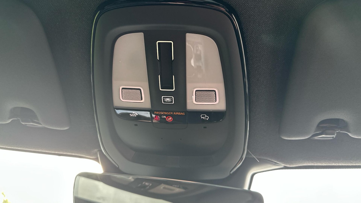 Used Volvo XC40 2025 for sale - 76306202: Photo 26