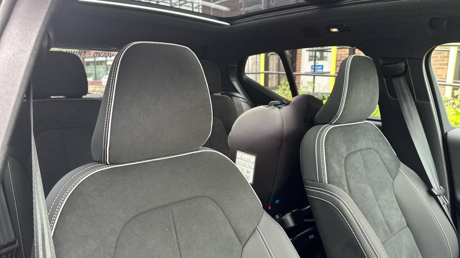 Used Volvo XC40 2025 for sale - 76306202: Photo 29