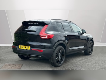 Used Volvo XC40 2025 for sale - 76306202: Photo