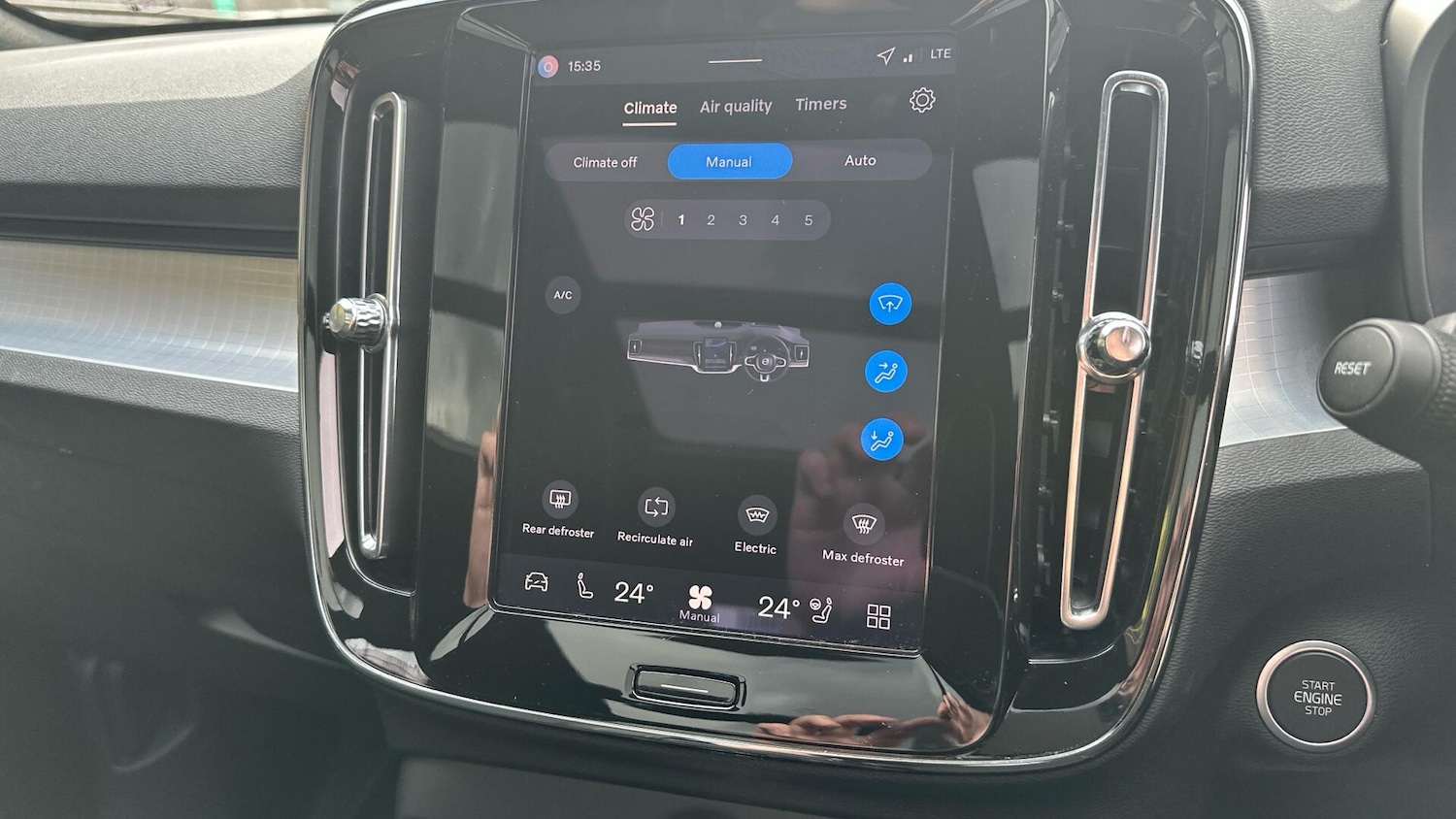 Used Volvo XC40 2025 for sale - 76306202: Photo 47