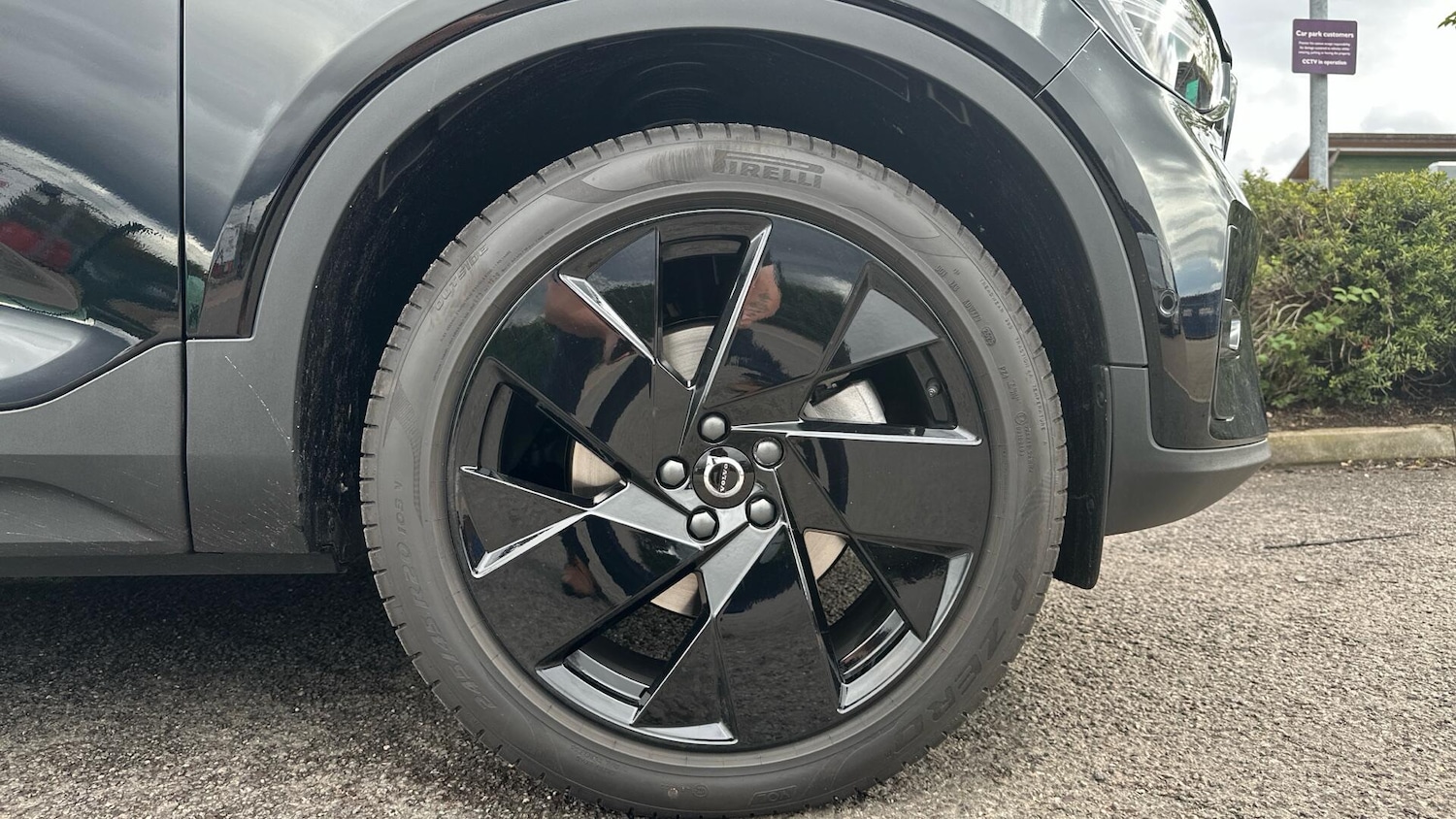 Used Volvo XC40 2025 for sale - 76306202: Photo 9