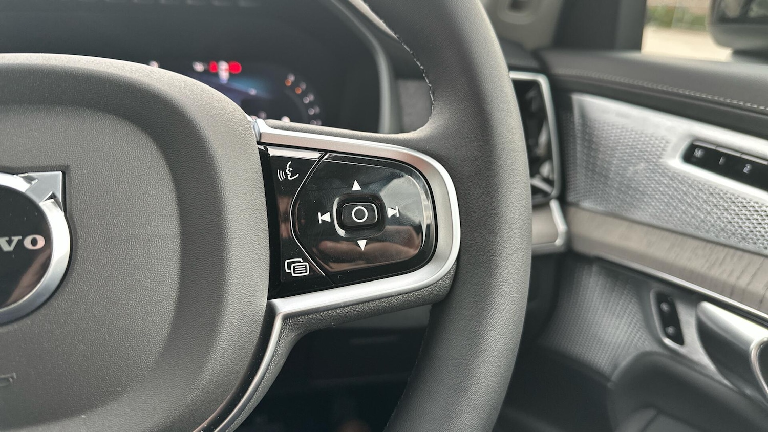 Used Volvo XC90 2025 for sale - 76446803: Photo 20