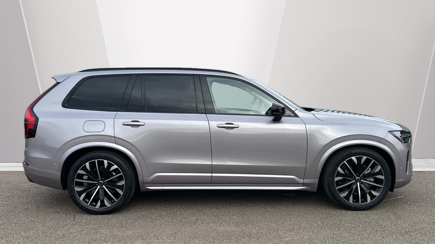 Used Volvo XC90 2025 for sale - 76446803: Photo 3