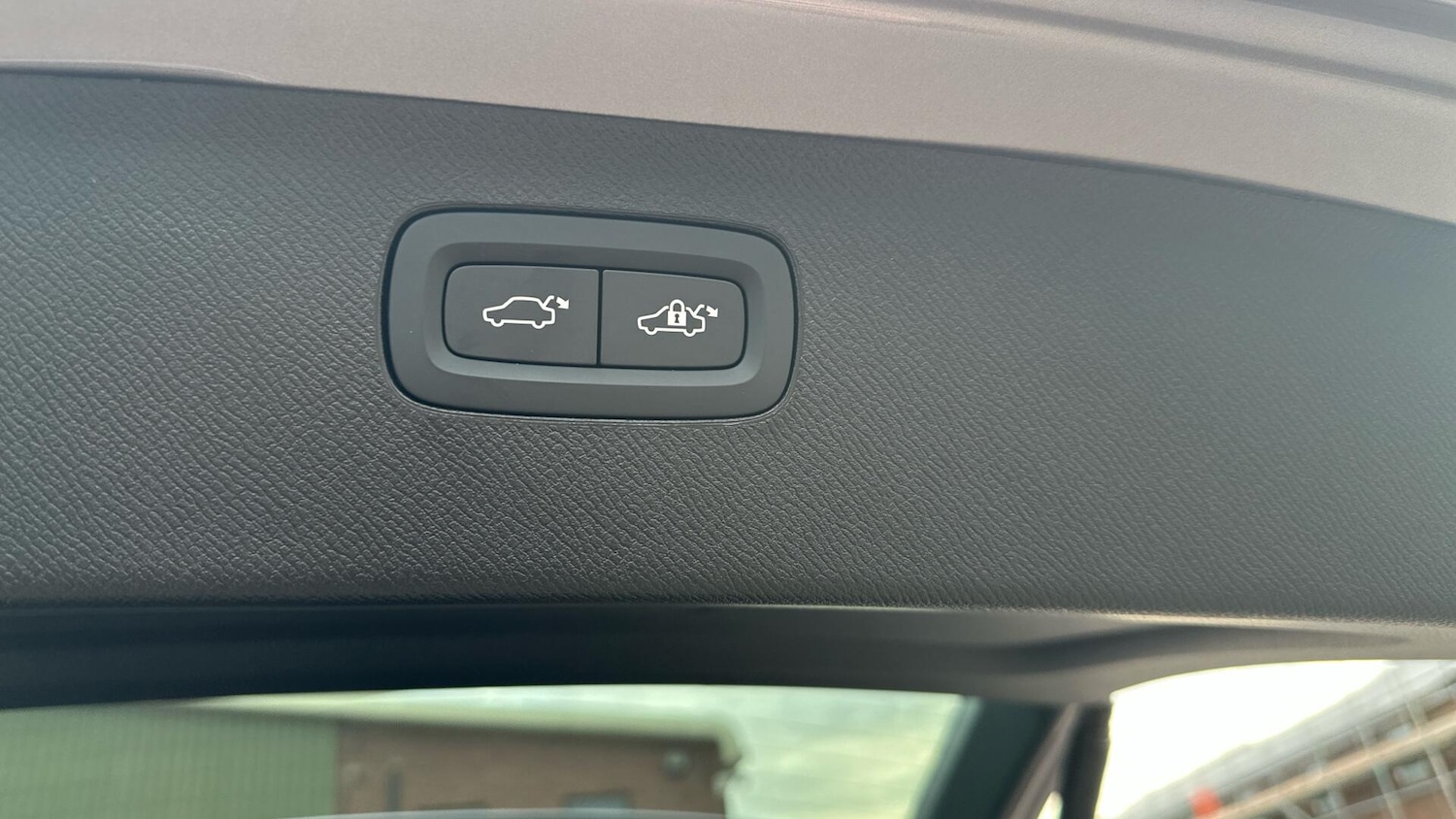 Used Volvo XC90 2025 for sale - 76446803: Photo 31