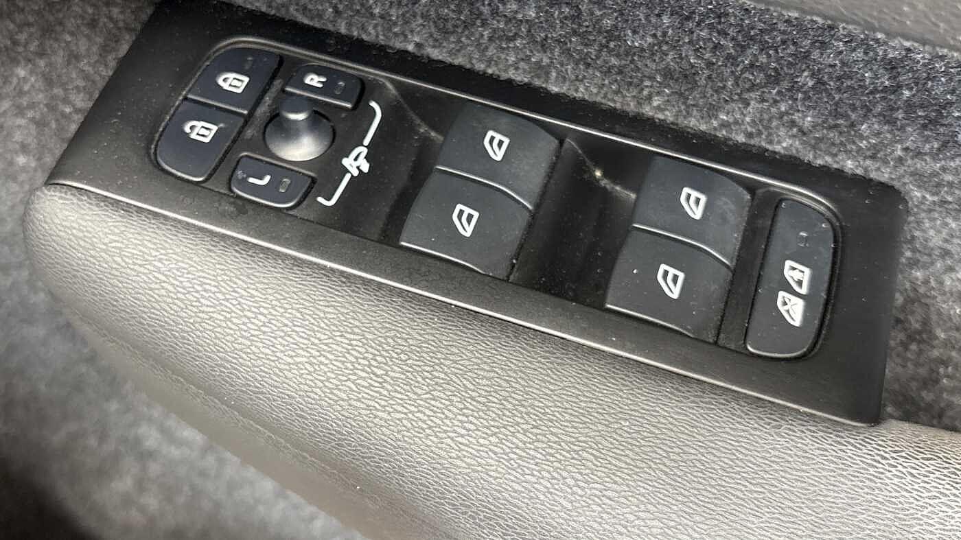 Used Volvo C40 2022 for sale - 77673130: Photo 25