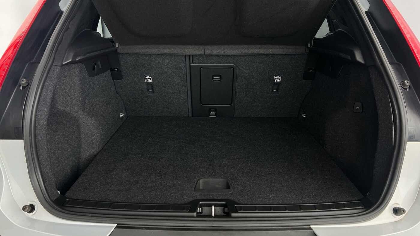 Used Volvo XC40 2021 for sale - 77091819: Photo 5