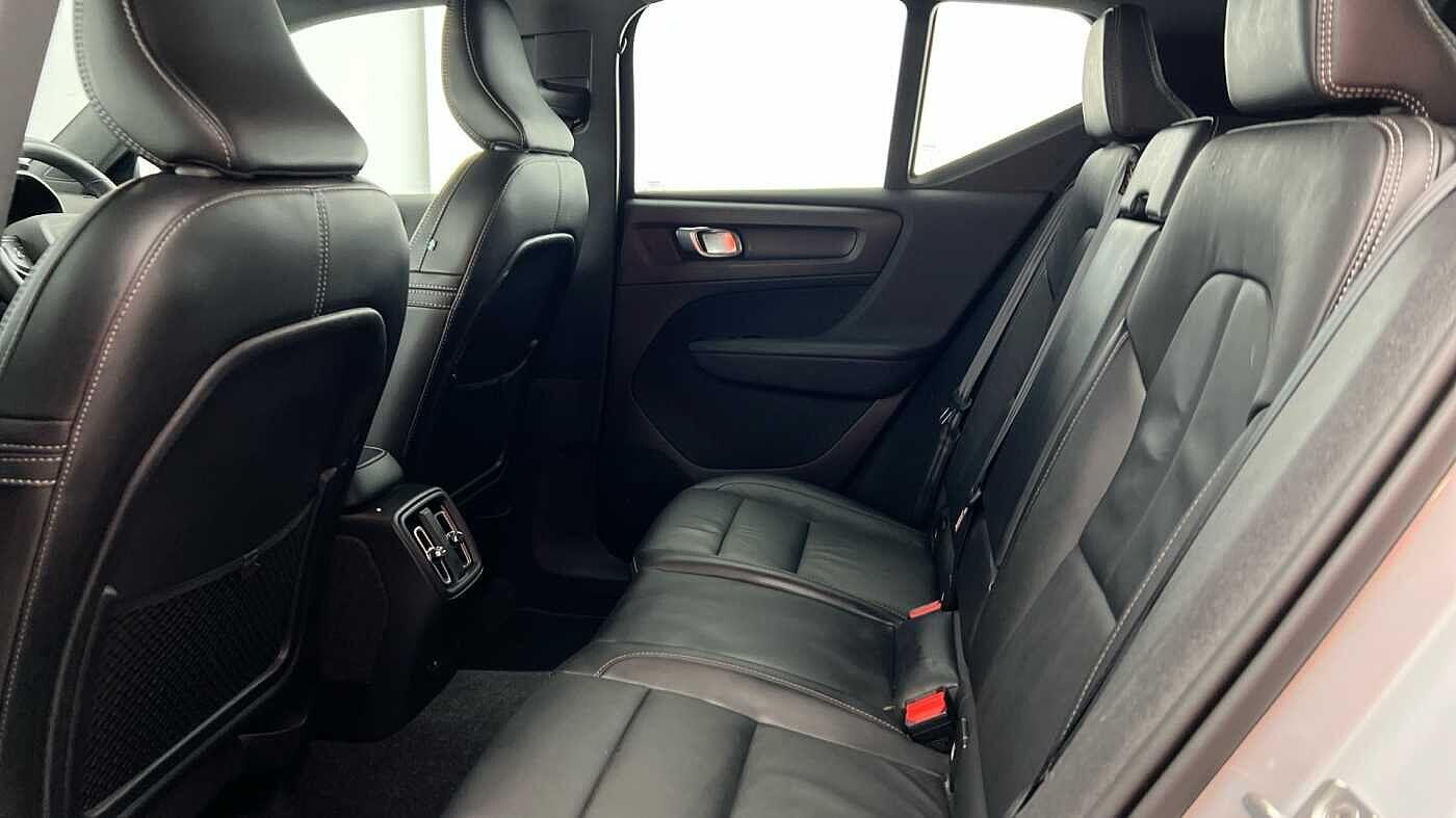 Used Volvo XC40 2021 for sale - 77091076: Photo 7